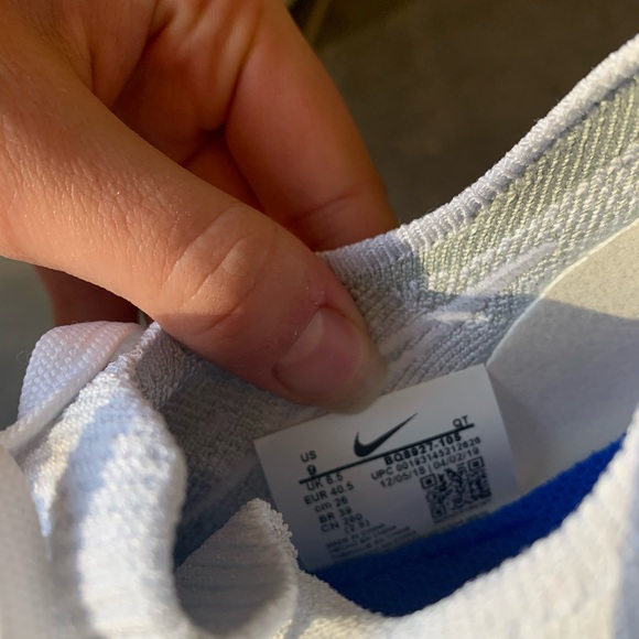 Nike Air React 2 FlyKnit Women’s Running Shoes - Picture 5 of 9